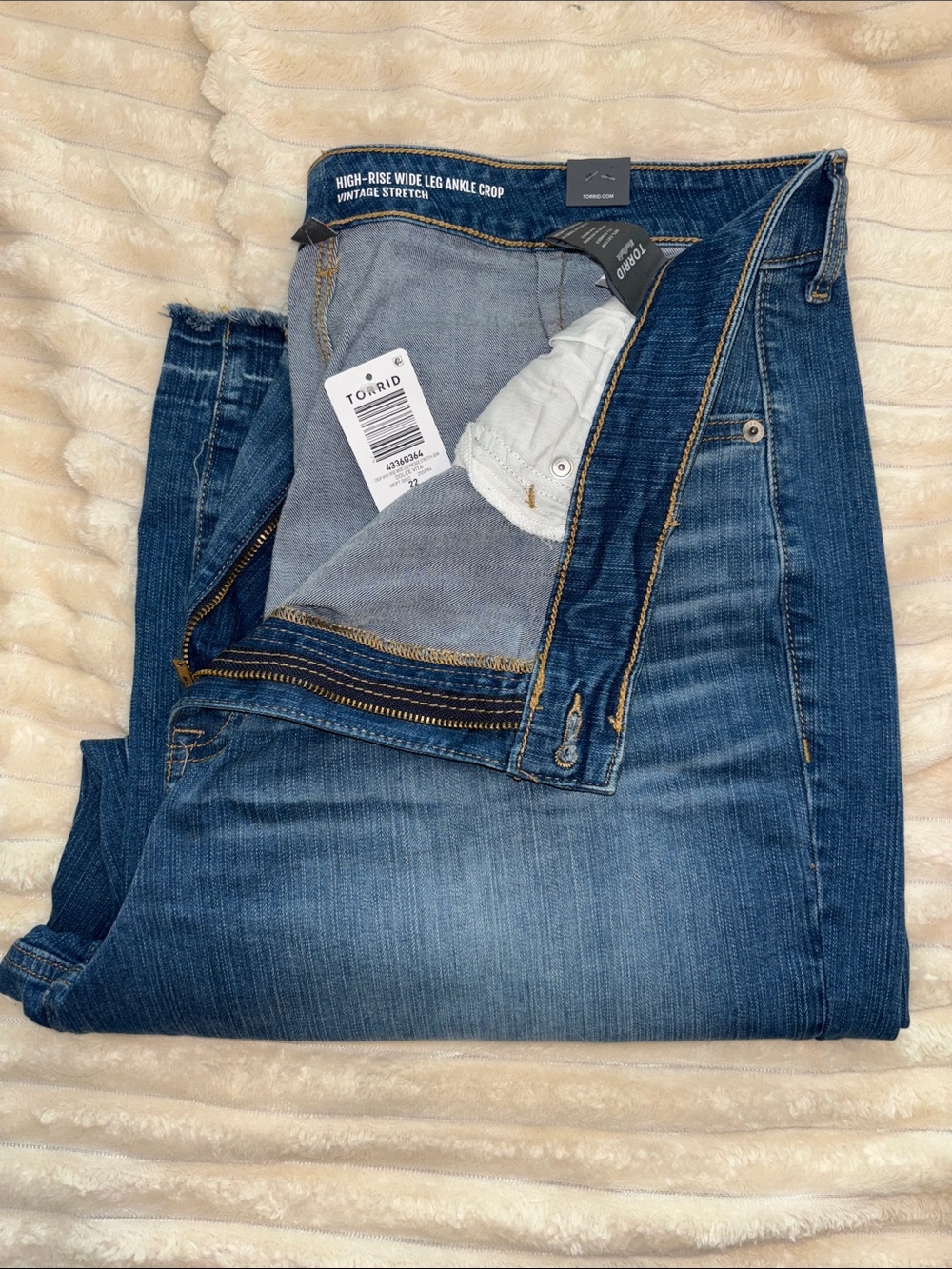 Torrid High Rise Ankle Crop Jeans in Medium Blue Wash